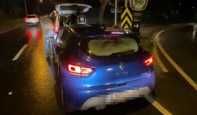 Maltepe'de ambulansa yol vermeyen sürücüye ceza kesildi